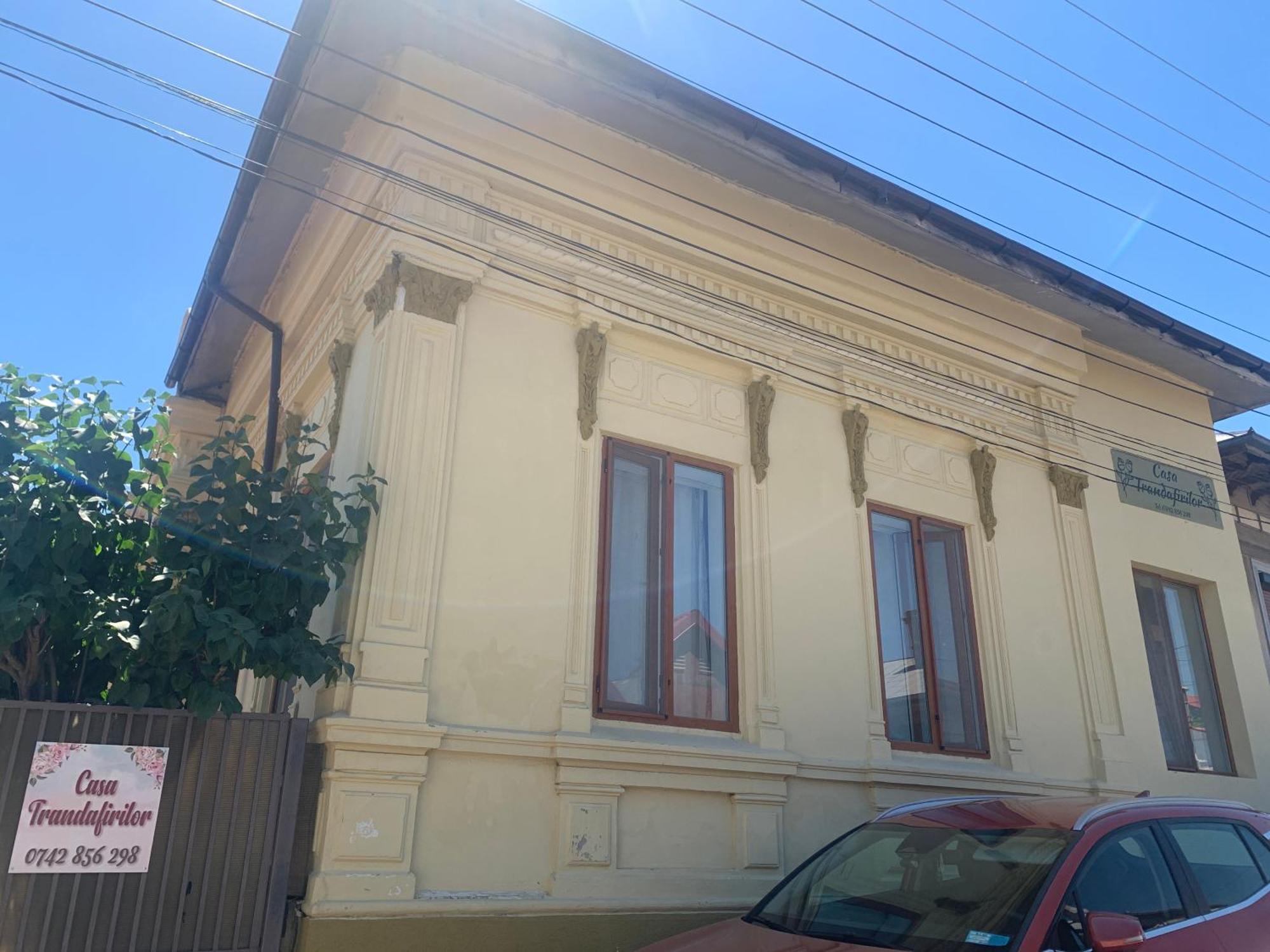 Готель Casa Trandafirilor Тульча Екстер'єр фото
